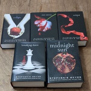 Twilight Saga Book Set by Stephenie Meyer